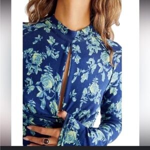 Free People Dinner Party Floral Long Sleeves Mock Neck Retro Key Hole shirt S